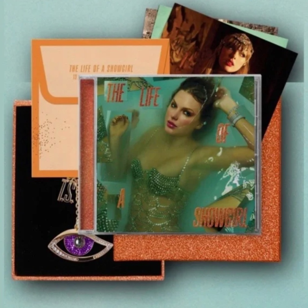 The Life of a Showgirl: Sweat & Vanilla Edition Limited Release Deluxe CD Sealed